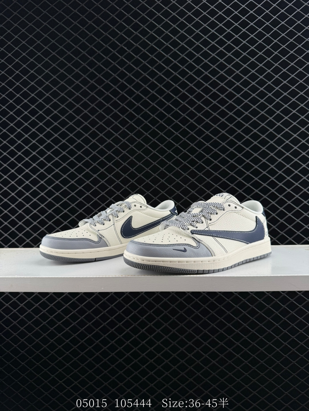 Travis Scott x Air Jordan 1 ” Reverse Mocha “